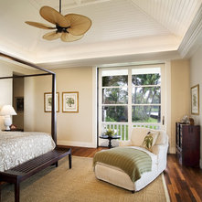 Tropical Bedroom by Sutton Suzuki Architects