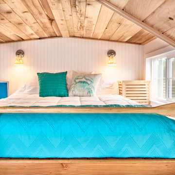 Beach Tiny House - Loft Bedroom