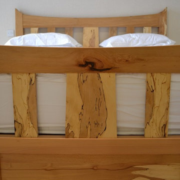 Bed in spalted beech