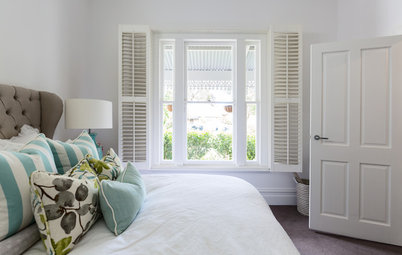 Bedroom Comes Together for a Fan of Hamptons Style