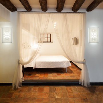 Bedroom Lighting: Alhambra 18" Sconce by Boyd Lighting