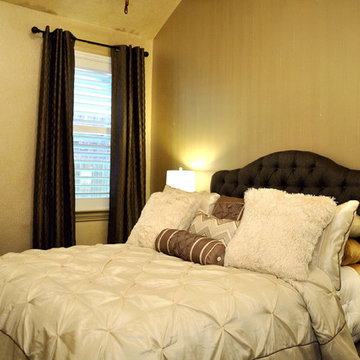 Bedroom-Pure Silk Finish Accent Wall & Pearl Wall Finish