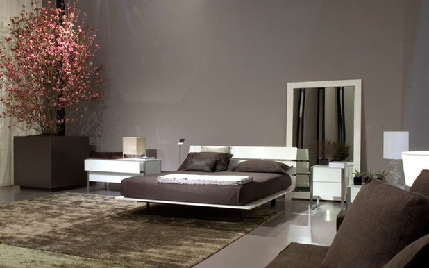 Contemporary Bedroom by Home Resource