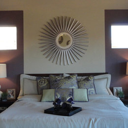 https://www.houzz.com/hznb/photos/bedroom-with-purple-eggplant-stripe-modern-bedroom-austin-phvw-vp~1165066