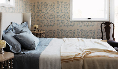 8 Steps to a Greener, More Peaceful Bedroom