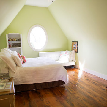 Bedrooms: In Oakville and Burlington