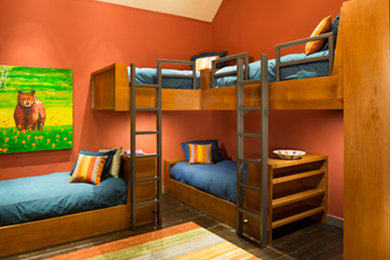 This is an example of a modern bedroom in Sacramento.