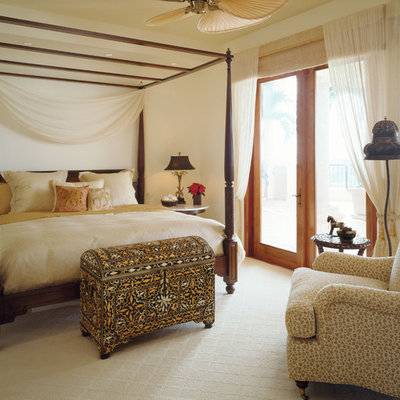 Bedroom - eclectic bedroom idea in Miami with white walls