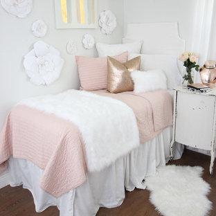 Inspiration for a bedroom remodel in Miami