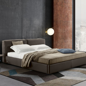 Bond Leather Platform Bed by Gamma