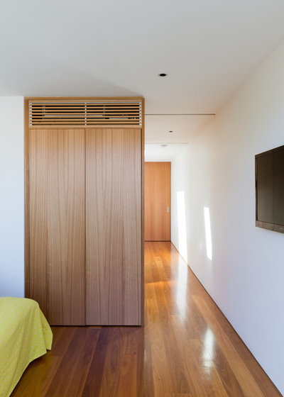 Contemporary Bedroom by Fearns Studio
