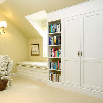 Bookshelf and Closet