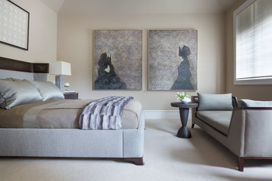 Diseño de habitación de invitados actual extra grande con paredes beige y moqueta