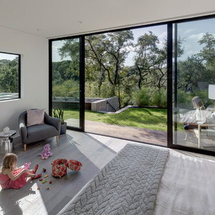 Bedroom - contemporary bedroom idea in Austin