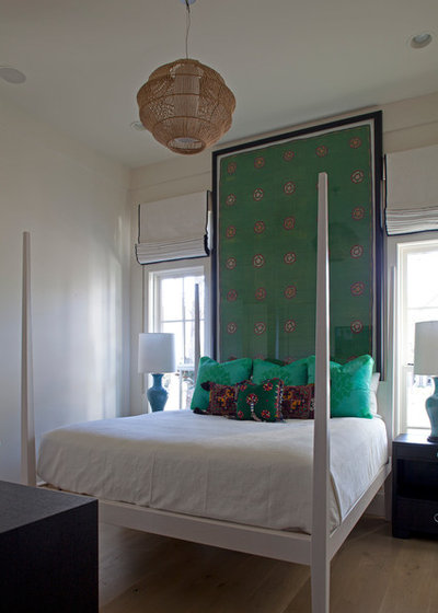 Eclectic Bedroom by Geoff Chick & Associates