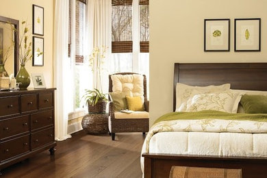 Bedroom - mid-sized transitional master medium tone wood floor bedroom idea in San Francisco with beige walls and no fireplace