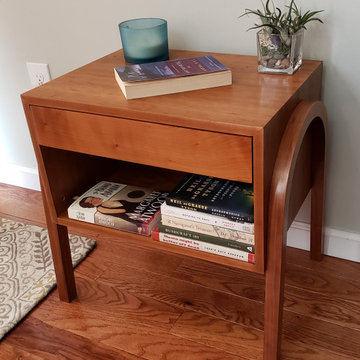 Cherry Nightstand/End Table