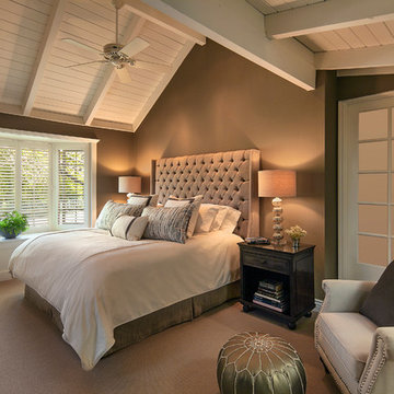 Chic yet cozy master retreat