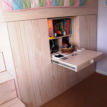Child cabin bed