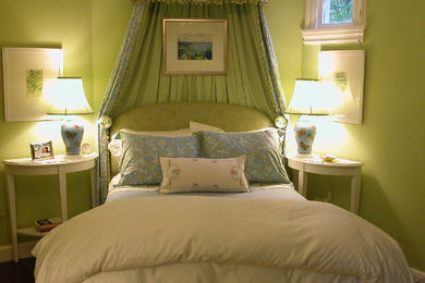 Bedroom - bedroom idea in Portland Maine