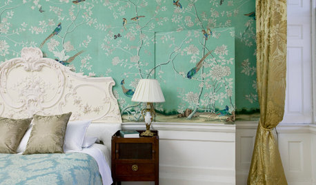 Tempted to Try Wallpaper? 10 Tips for Finding the Right Pattern