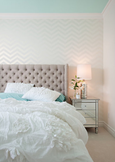 Classique Chic Chambre by The Spotted Frog Designs