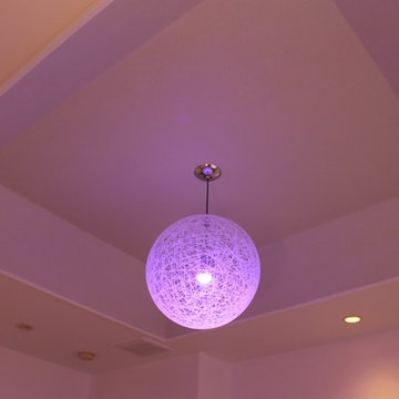 Coffered Ceiling with Silver Sparkle Wall covering