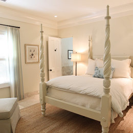 https://www.houzz.com/photos/comfortable-luxury-traditional-bedroom-charleston-phvw-vp~1246022