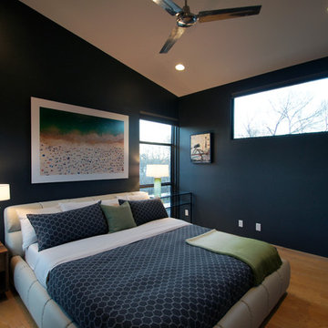 Contemporary Austin Condo
