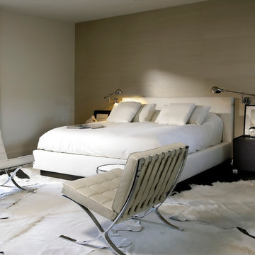 Contemporary Bedroom Leo Designs Ltd Img~51f1014200f1ef32 8798 1 3de7e70 W360 H360 B0 P0 