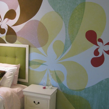 Contemporary design on wall in girl's room
