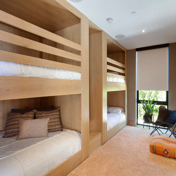 Contemporary Double Bunk Bed Guest Room