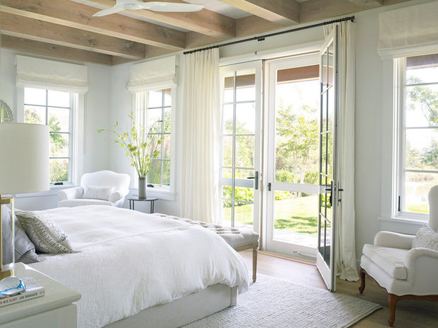 Beach Style Bedroom by Austin Patterson Disston Architects