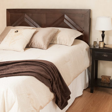 Contemporary Style Bedroom w/ HeadBoard