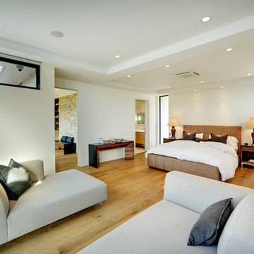 Corona Del Mar Beach Bungalow
