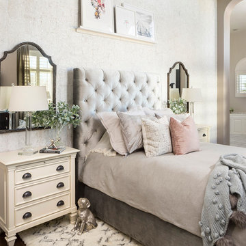 Cozy Luxe Bedroom Suite