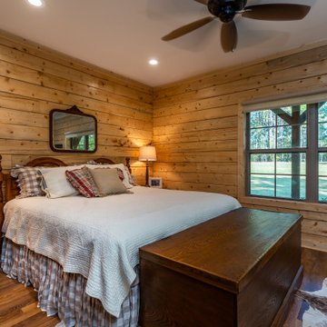 Creekside Cabin
