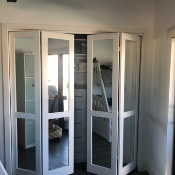 Custom closet bifold doors with mirrors