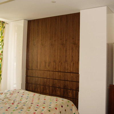 Contemporary Bedroom by Mudan Interior Design