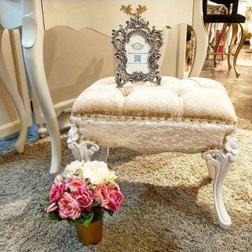 Customer Favorites French Style Bench 09/2020