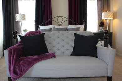 Example of a minimalist bedroom design in Las Vegas