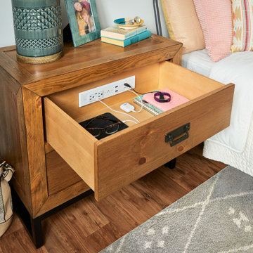 Docking Drawer Blade Duo - Nightstand In-Drawer Outlet