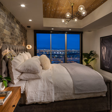 Downtown Las Vegas Cozy Industrial Condo