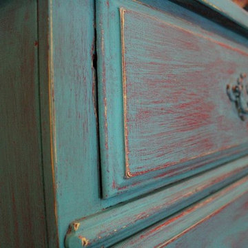 Dresser done in Maison Blanche Vintage Chalk Paint