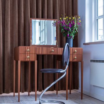 Dressing Area at the Complete Poul Henningsen Home