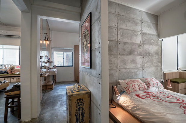 Industrial Bedroom by Obllique Pte Ltd