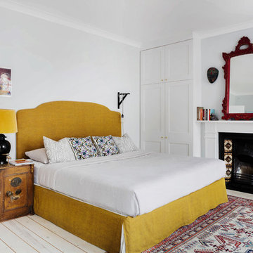 Eclectic and light bedroom design