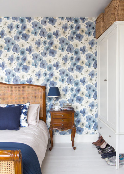 Victorian Bedroom by Rebecca Hayes Interiors