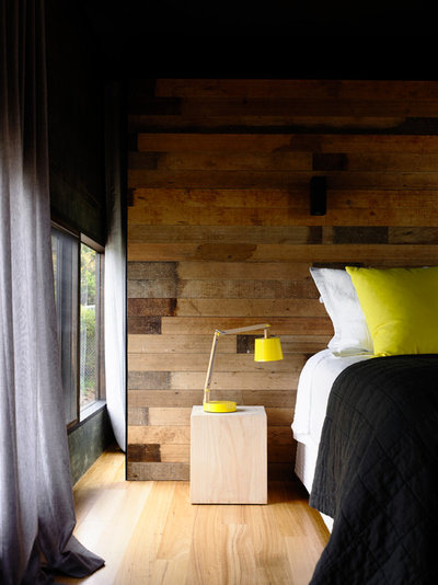Contemporary Bedroom by Wolveridge Architects