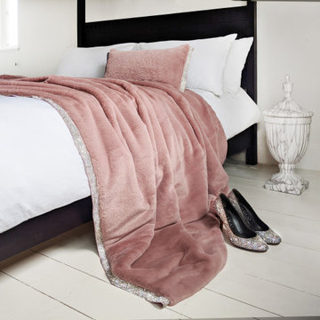 Emina Rose Throw By Rita Ora